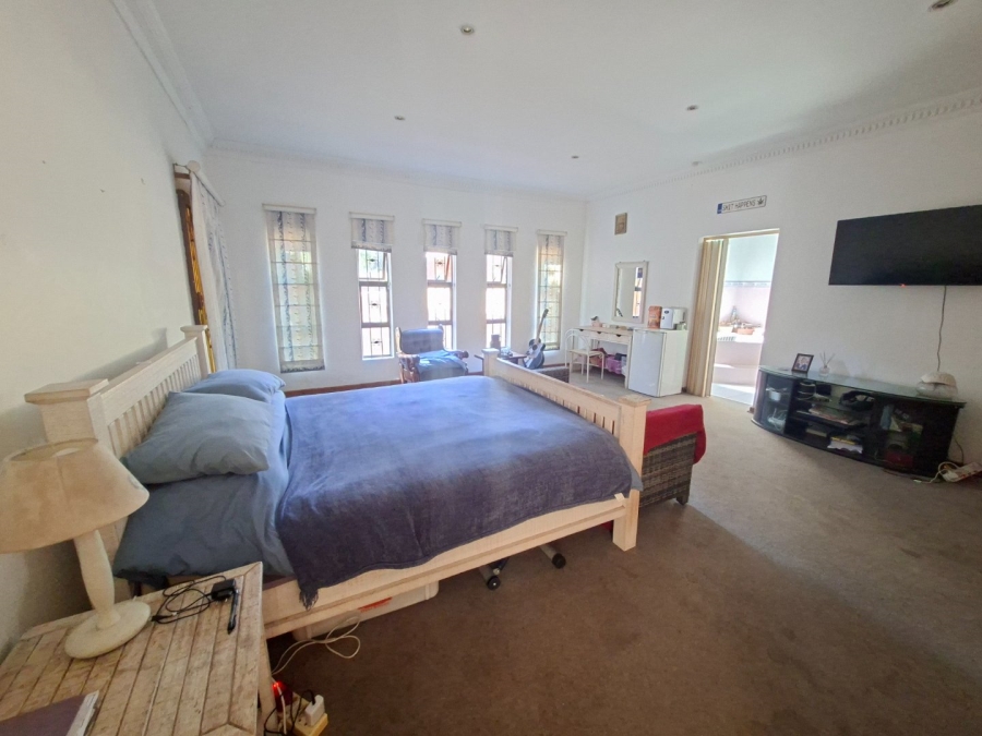 5 Bedroom Property for Sale in Baysvalley Free State